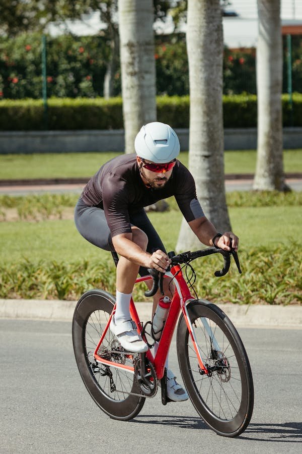 Roues artisanales françaises : l'élégance au cœur du cyclisme